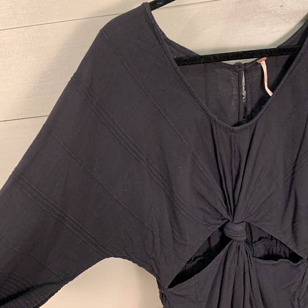 Free People Knotty but Nice black shorts romper billowy size large - Picture 4 of 12